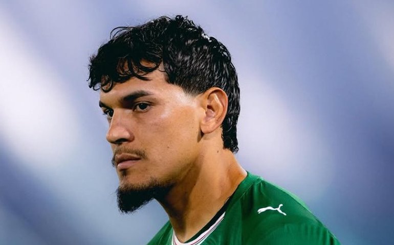 Gustavo Gómez celebra 400 jogos pelo Palmeiras e agradece ao clube: 'Mudou minha vida'