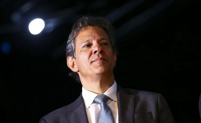 Brasil reforça laços com Rússia e China