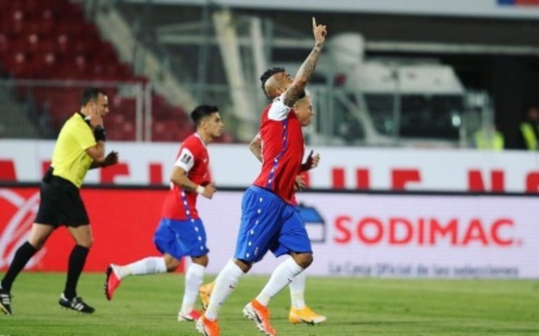 Chile empata com o Paraguai mesmo com um jogador a mais pelas Eliminatórias