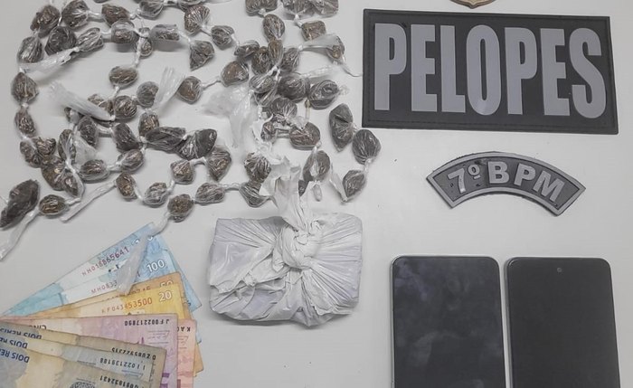 Material apreendido em ação da PM Material apreendido em ação da PM