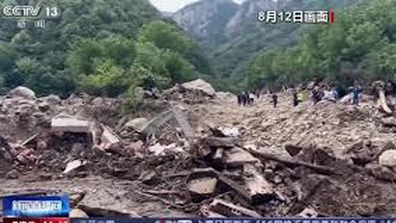 'Desastre geológico': Colapso de estrada no Sul da China deixa 19 mortos; vídeo