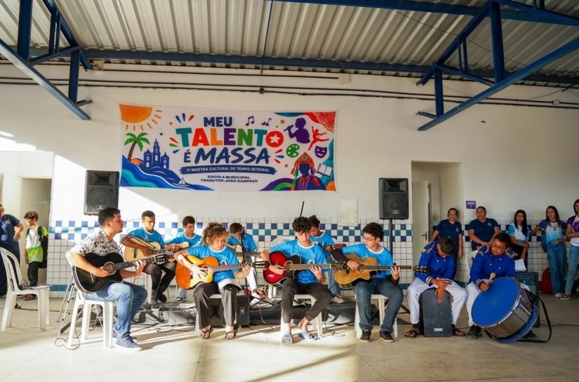 'Meu Talento é Massa' reúne apresentações artísticas de estudantes do ensino integral