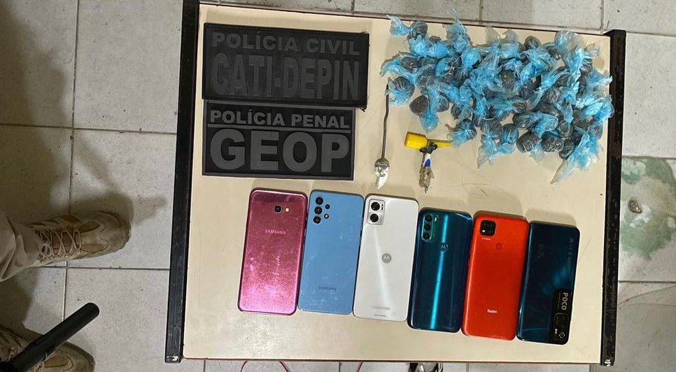 Drogas e celulares são apreendidos dentro da cela de detento na Bahia durante operação contra roubos a mototaxistas em Sergipe