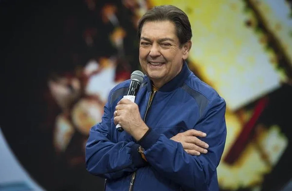 Após 15 dias hospitalizado, Faustão apresenta piora e é incluído na fila do transplante de coração