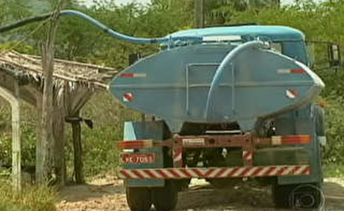 Municípios do sertão de Alagoas estão sem abastecimento de água