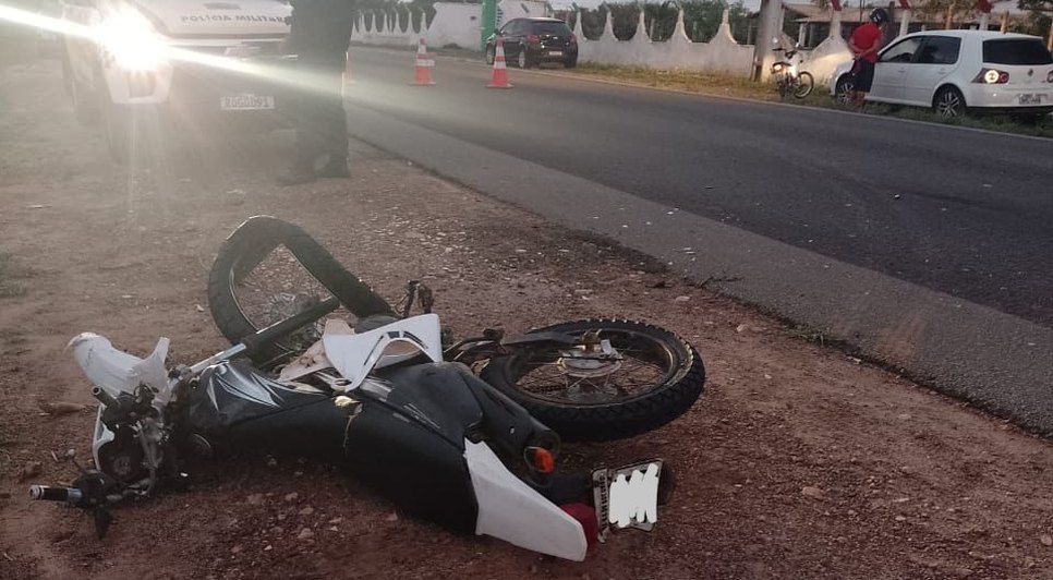 Colisão entre moto e microônibus deixa homem morto em rodovia estadual de Sergipe