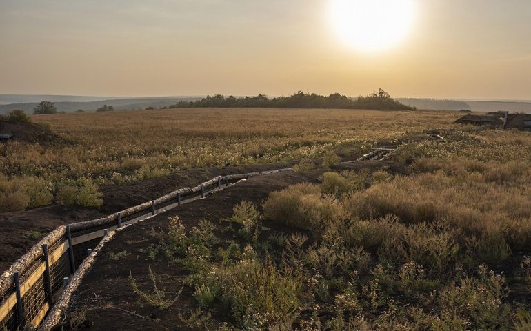 Ocidente não deve mais chamar o conflito ucraniano de algo que afeta todo o mundo, diz mídia