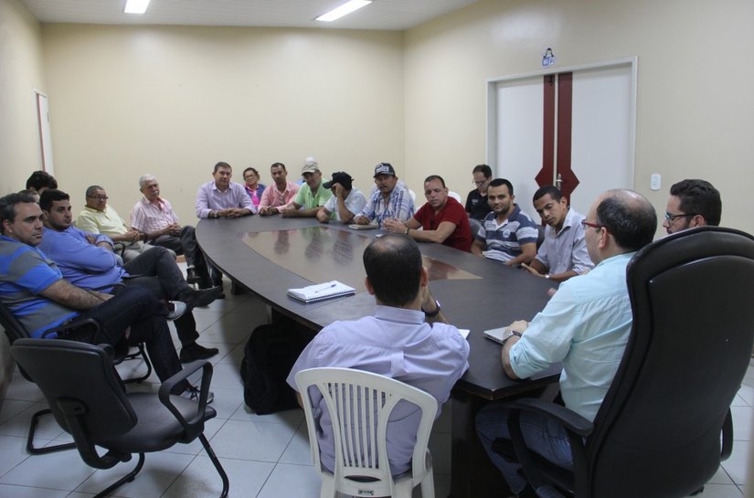 Arapiraca media reunião entre marchantes e Frigovale