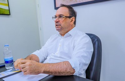 Prefeito Luciano anuncia criação da Superintendência de Apoio Psicológico na Educação