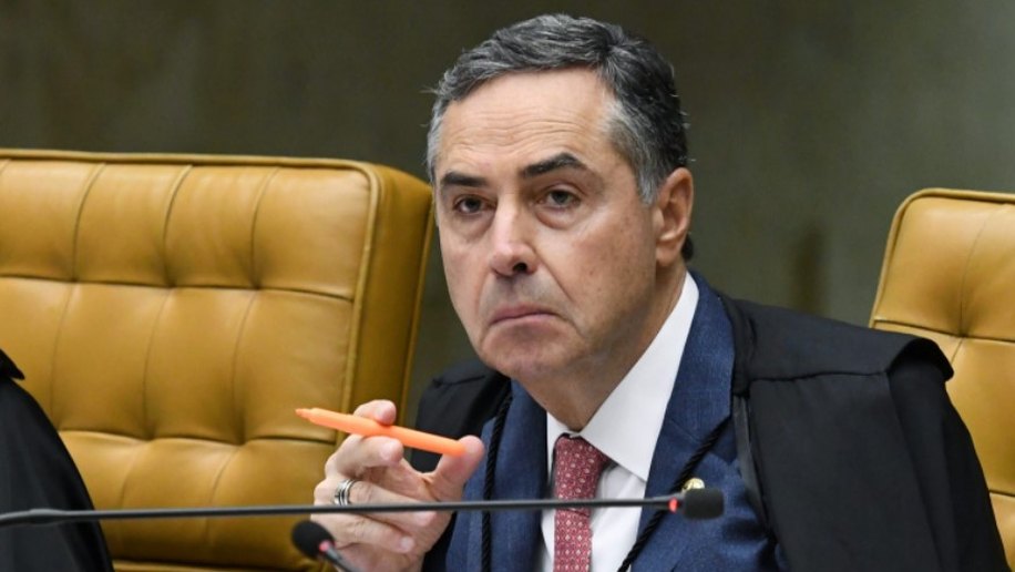 “Quem sabe faz a hora, não espera acontecer”