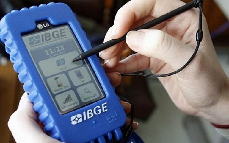 País tinha taxa de informalidade de 38,9% no trimestre até fevereiro, revela IBGE