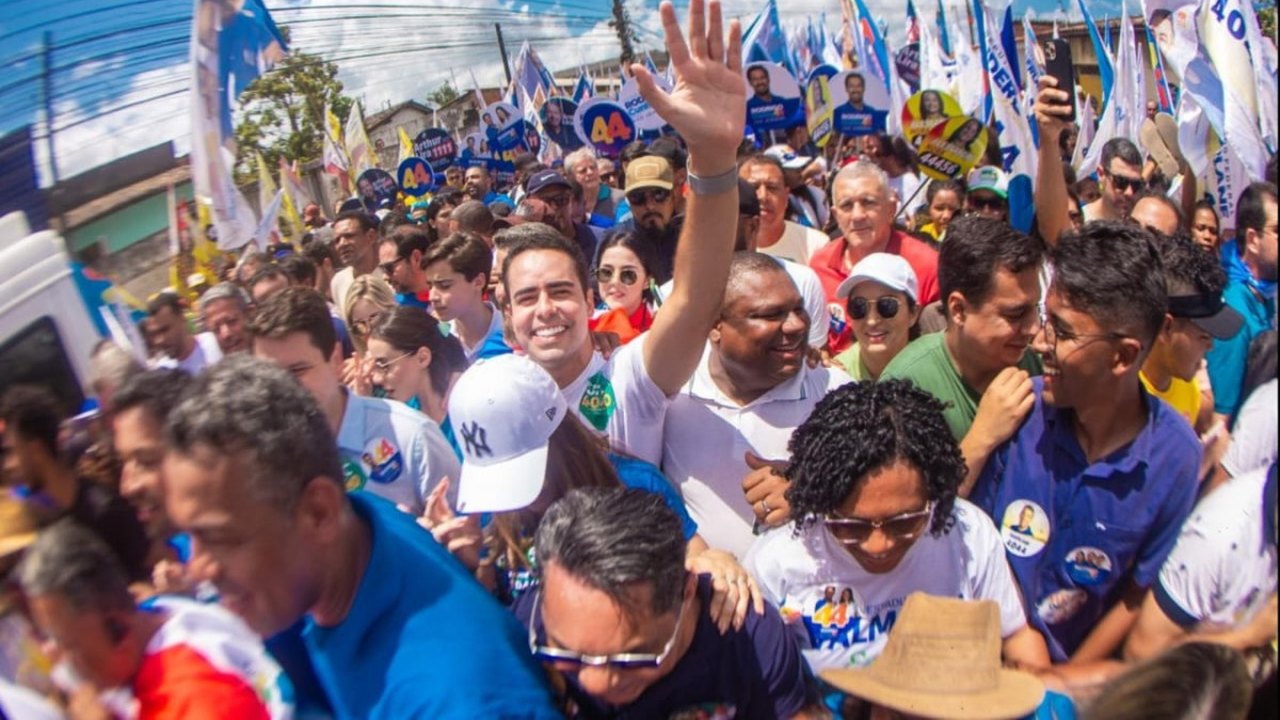 Dr JHC participa de grande caminhada no Benedito Bentes