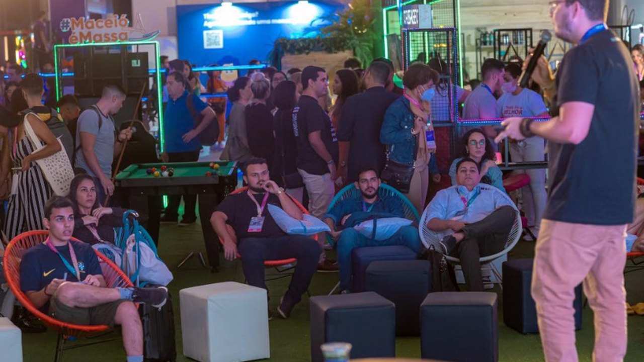 Público apresenta mais de mil soluções inovadoras para o Jaraguá na Arena Maceió é Massa