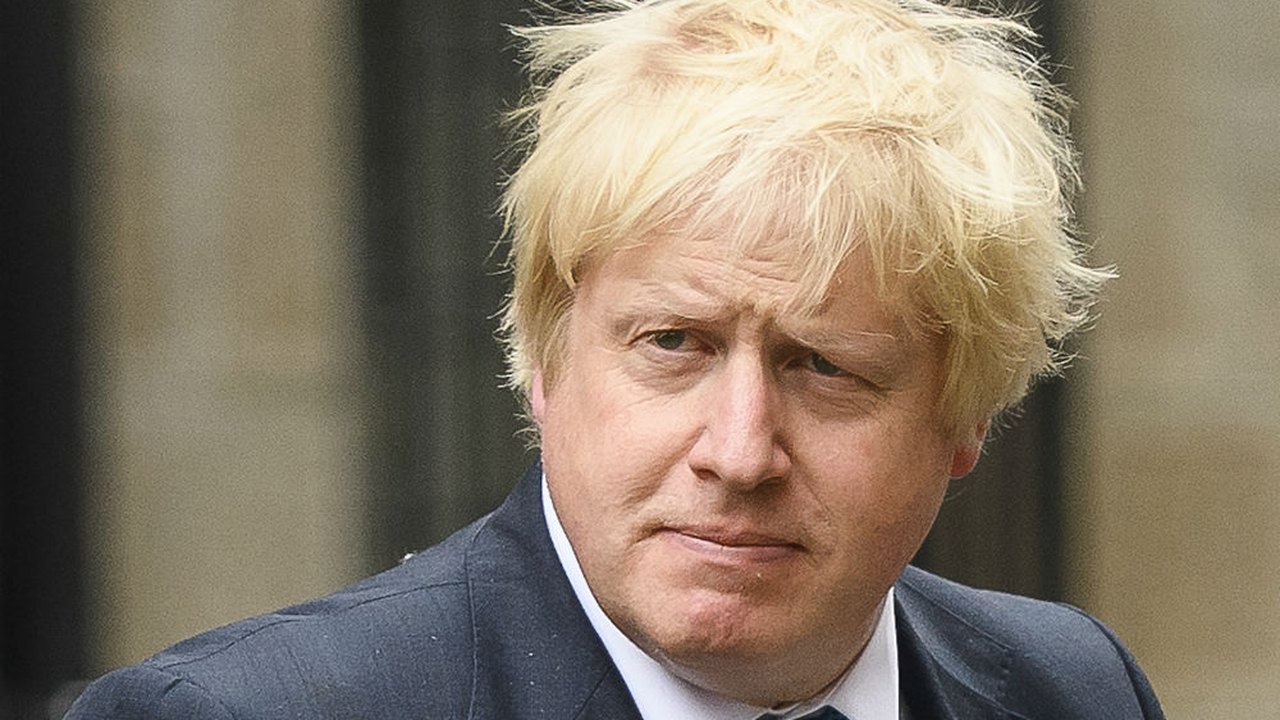 No Reino Unido, outros quatro membros do governo Johnson pedem demissão