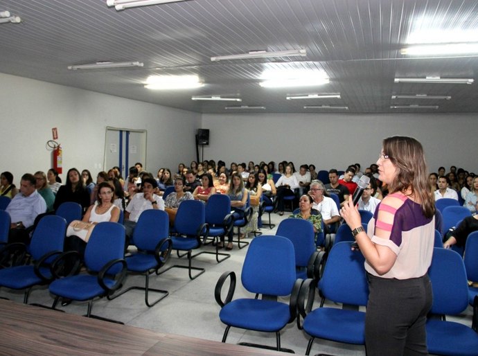 Diabetes Mellitus: seminário sobre os cuidados com os pacientes