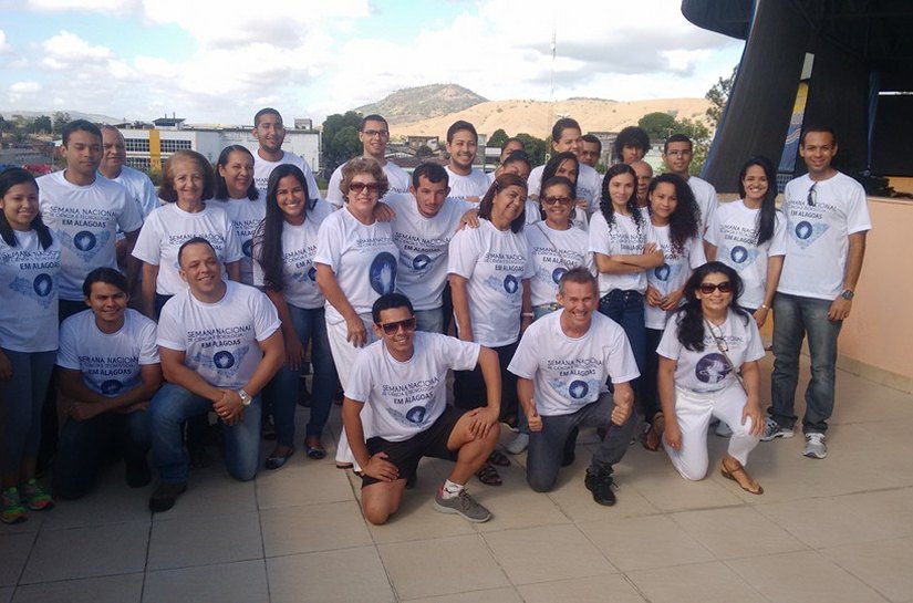 Caravana leva oficinas de ciência a alunos de Arapiraca, Delmiro e Santana
