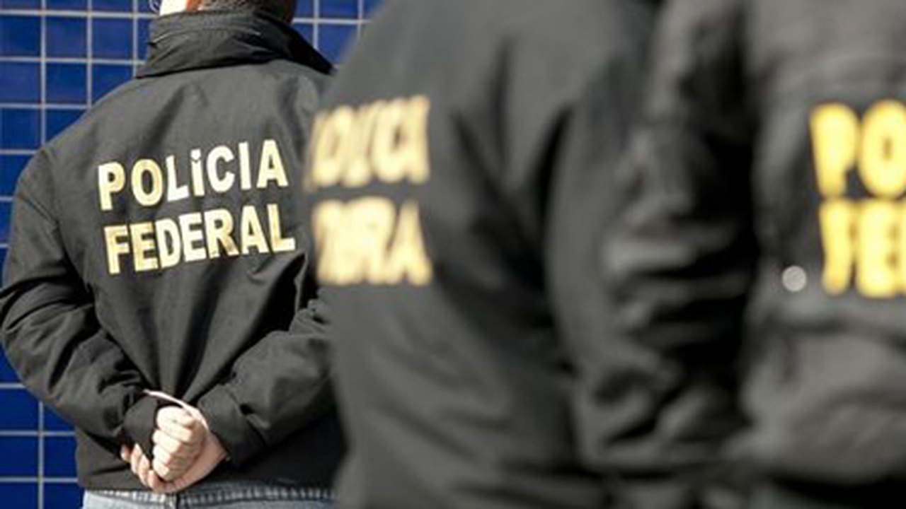 Polícia Federal faz operação contra tráfico de drogas em quatro estados