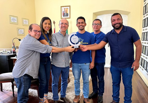 Penedo é premiada por trabalho desenvolvido na Sala do Empreendedor