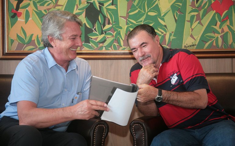 Oposição: Cícero Almeida é a bola da vez para a sucessão de Teotonio