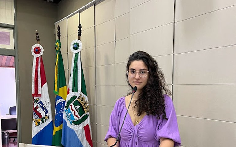 Teca Nelma cobra ações no combate aos desastres causados pelas chuvas em Maceió
