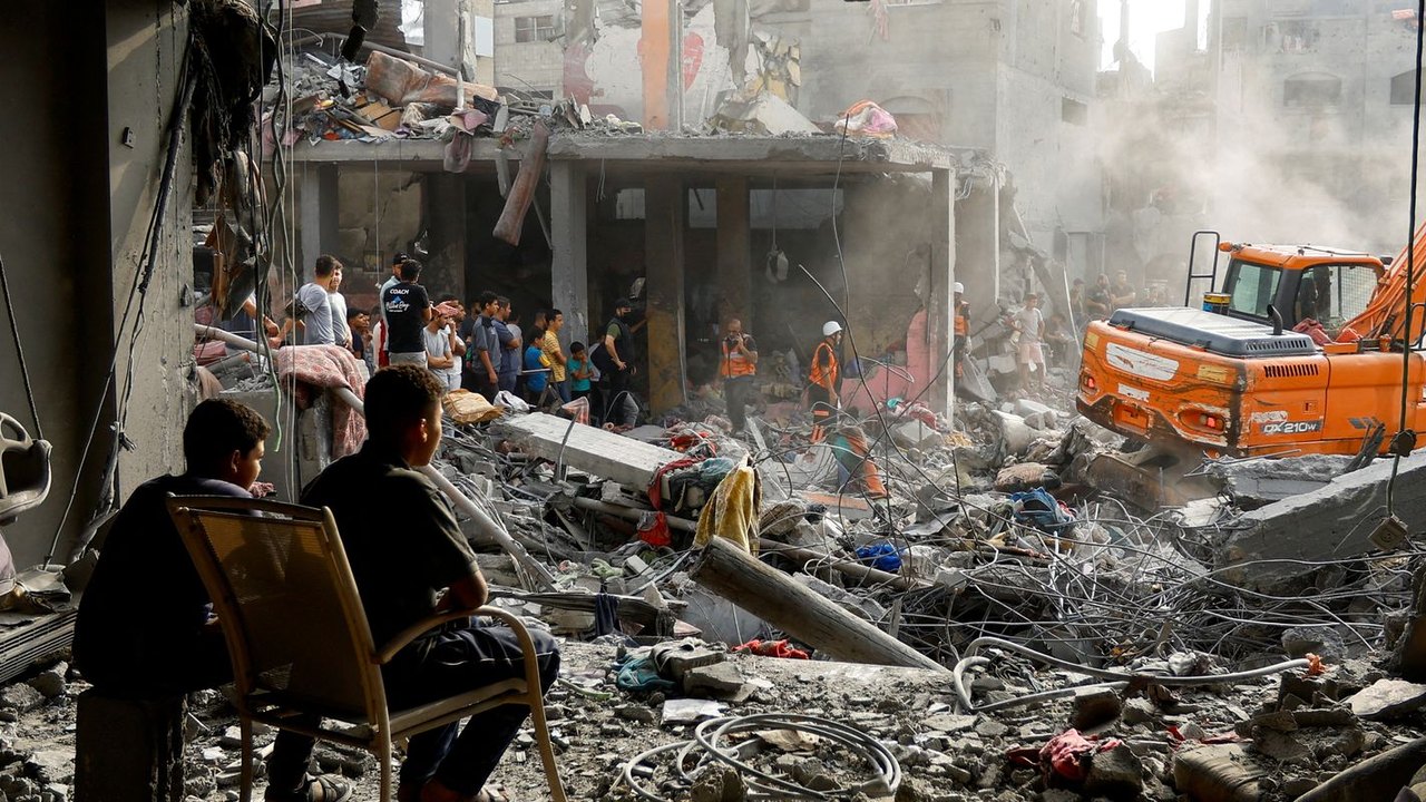 Ao menos 450 pessoas foram mortas em instalações da ONU durante guerra em Gaza, diz agência