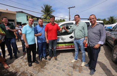 Viva Marechal: Prefeito Cláudio Filho Cacau entrega três novos carros para Secretaria de Saúde  