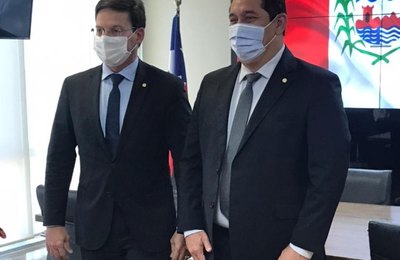Severino Pessoa se reúne com ministro João Roma e assegura investimentos sociais para AL