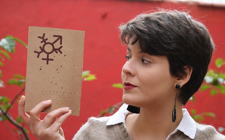 SESC Avenida Paulista une o pós-rock metal da banda Labirinto com a poesia de Maria Giulia Pinheiro