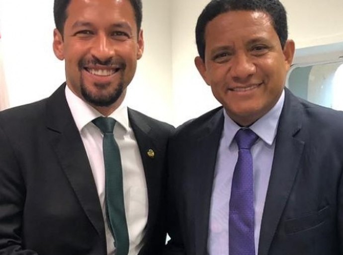Palmeira: prefeito Júlio Cezar se reúne em Brasilia com senador Rodrigo Cunha