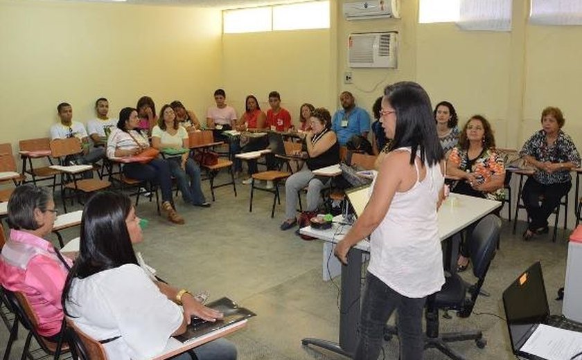 Técnicos participam de Curso de Formação de Jovens Promotores de Saúde