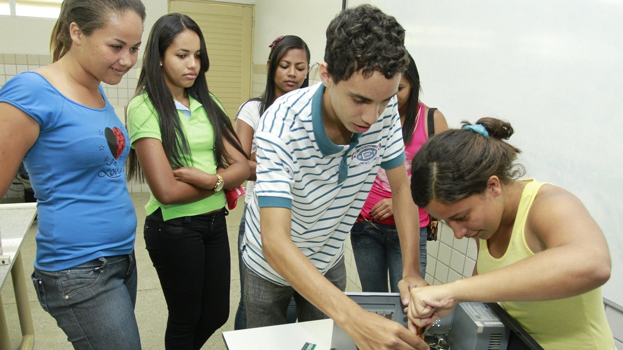 Matrículas para cursos do Pronatec na rede estadual começam nesta terça-feira