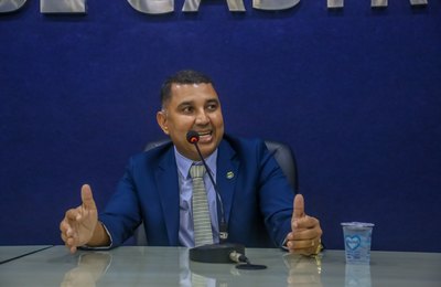Câmara aprova uso obrigatório de focinheira para cães de grande porte em Maceió