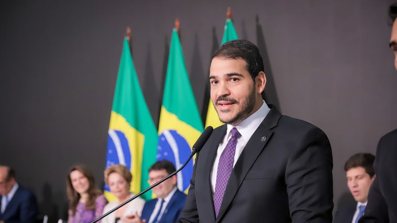 Jorge Messias anuncia a criação da Procuradoria de Defesa da Democracia na AGU