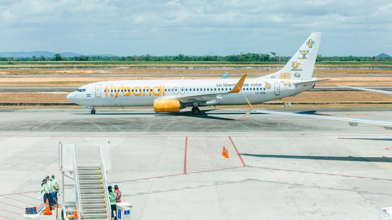 Entram em vigor novas regras contra passageiros indisciplinados em voos