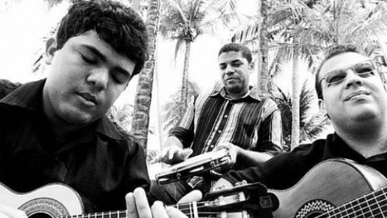 Misa Acústico apresenta show “Choro de Alegria” do Trio Cai Dentro