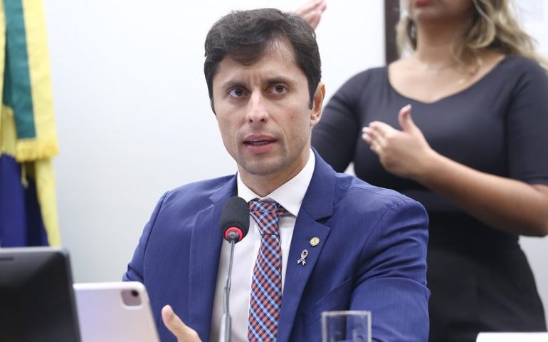 Comissão aprova reserva de vagas em eventos para instituições de apoio a pessoas com deficiência