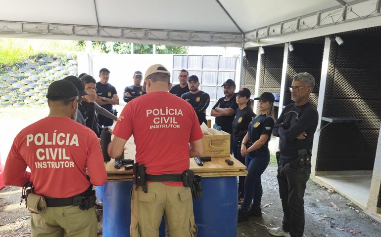 Curso Básico de Pistola capacita policiais civis para o uso seguro da arma de fogo