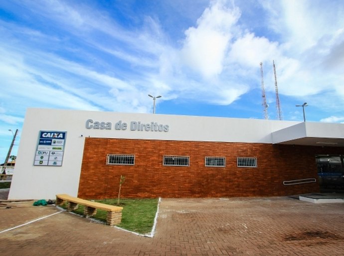 Casa de Direitos recebe a cerimônia de 150 casamentos neste sábado (16)