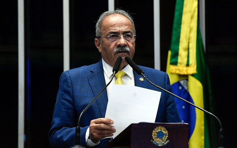 Chico Rodrigues celebra nova gestão do Centro de Biotecnologia da Amazônia