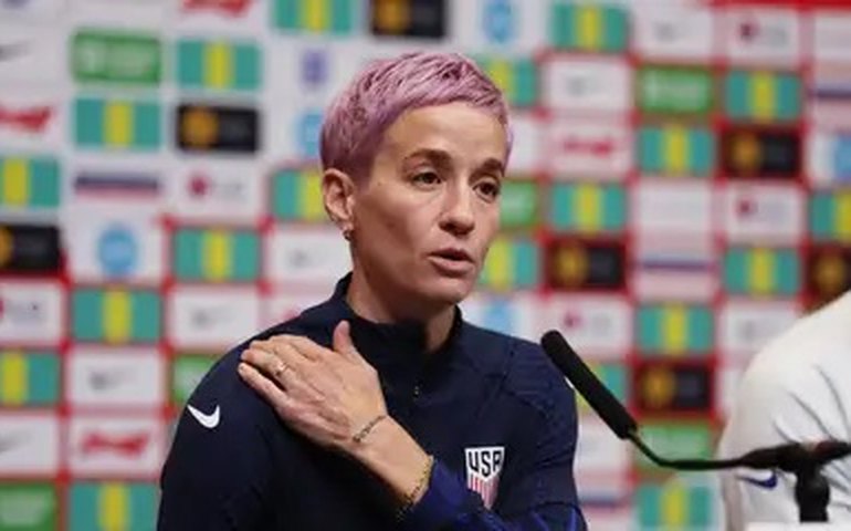 Com adeus de Megan Rapinoe e contrato de TV 40 vezes maior, futebol feminino entra em nova era nos EUA