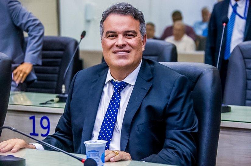 Por recomendação médica, vereador Samyr Malta participa de sessões online na Câmara de Maceió