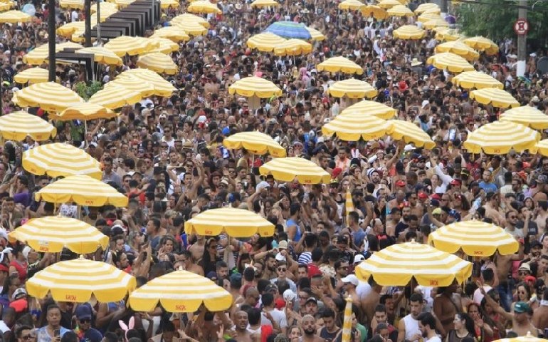 Carnaval de rua de SP registra queda de quase 25% no nº de blocos e desfiles