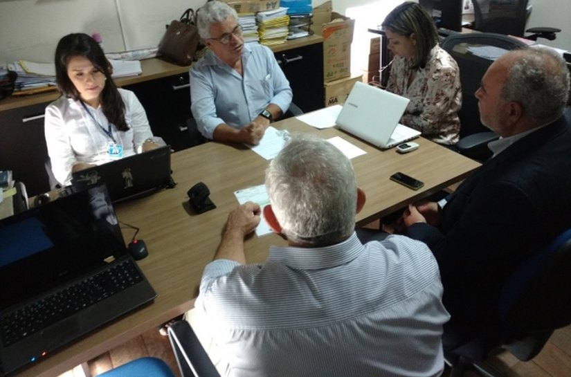 Procon se reúne com CDL para discutir realização da Feira do Nome Limpo