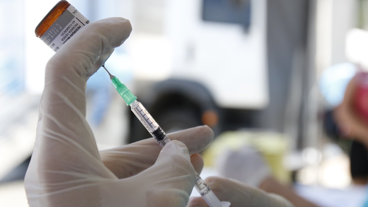 Mais de 1 milhão de doses de vacinas são aplicadas em São Paulo