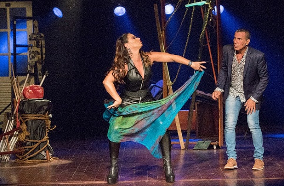 Os atores, Eri Johndon e Viviane Araújo, apresentam espetáculo em Aracaju / Foto: Assessoria do evento