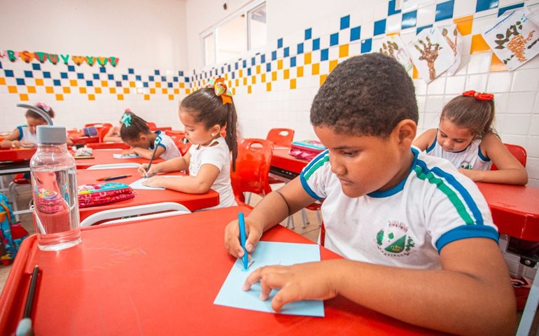 Primeira Academia Estudantil de Letras de Alagoas será lançada nesta sexta (3)