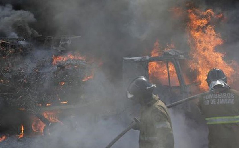 Guerra entre facções tem 45 presos no Rio; dez veículos foram incendiados