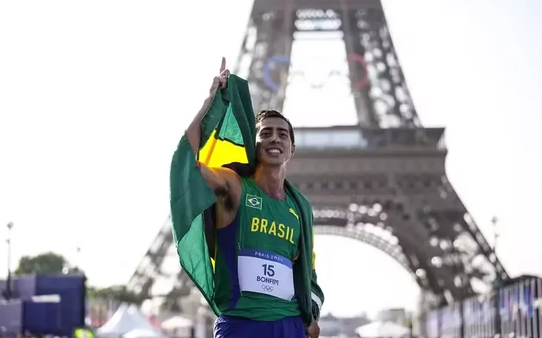 Promessa no skate, caiaque e atletismo: a agenda do Brasil nos Jogos de Paris nesta quarta (7)