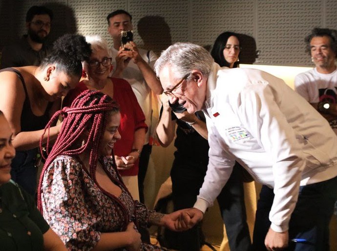 Brasil elimina transmissão vertical do HIV e alcança menor taxa de mortalidade dos últimos anos