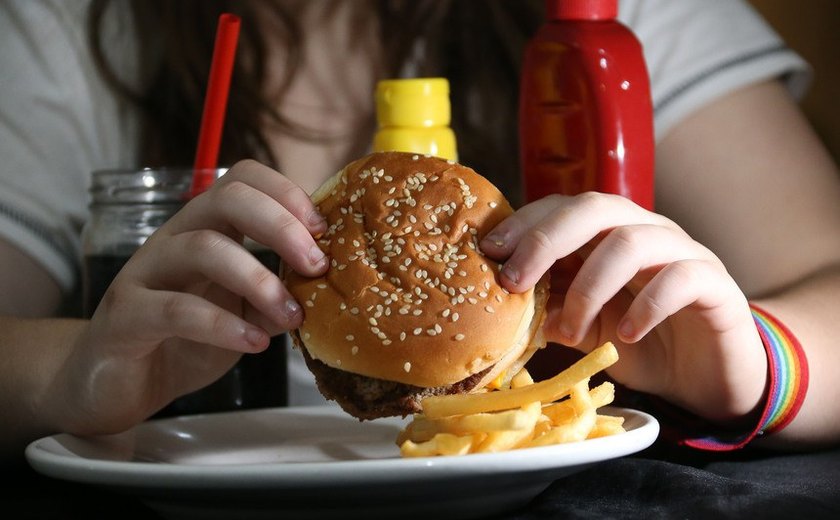 CAS debate transtornos alimentares na quinta-feira